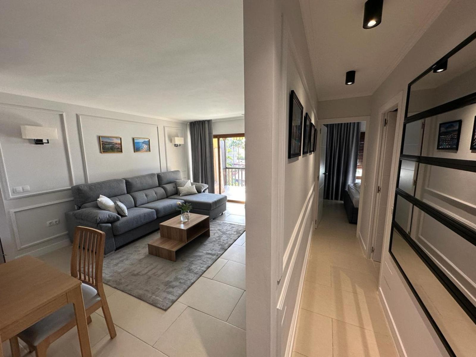 Apartamento Amarillo Oceanview Playa Feñabe エクステリア 写真